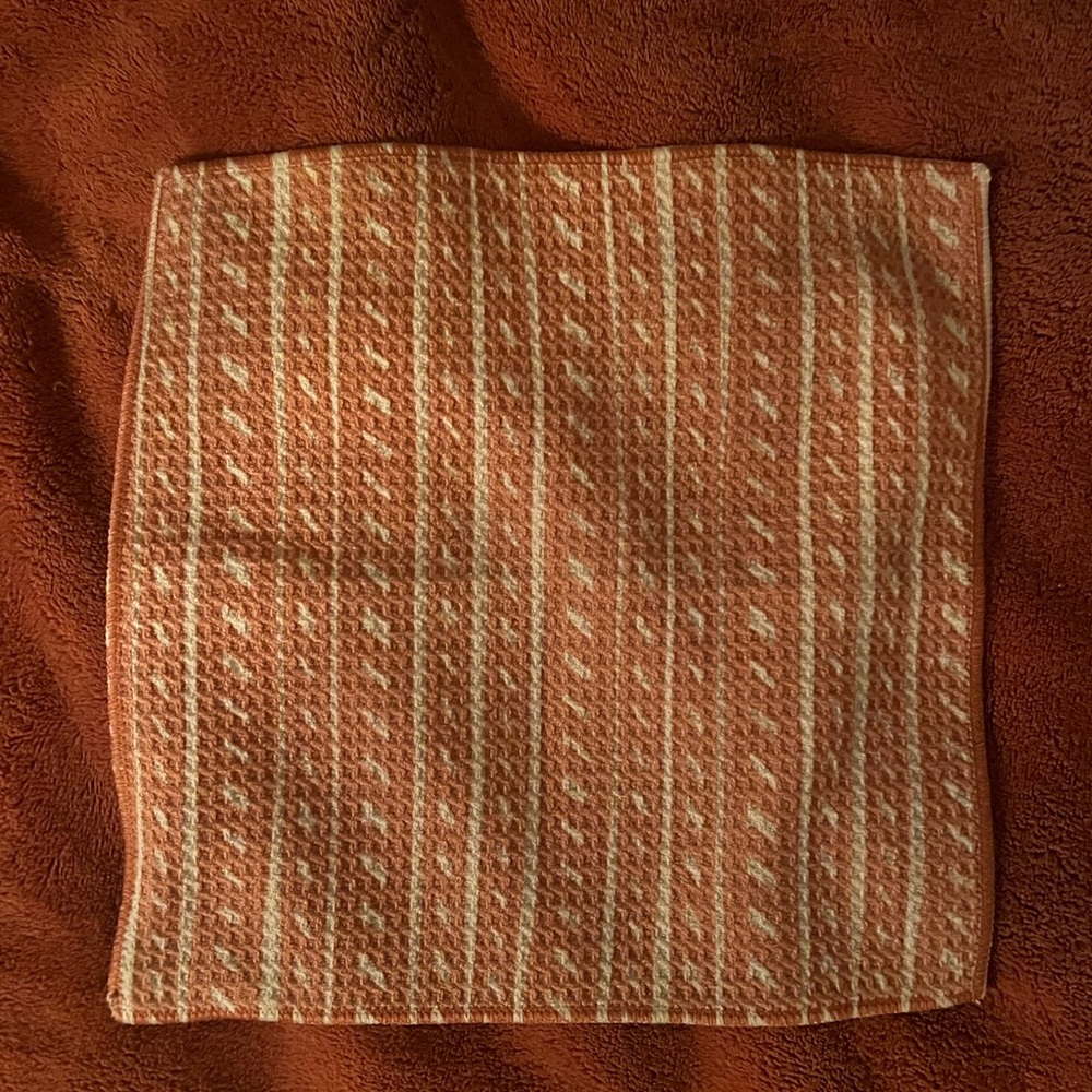 Small sink towel